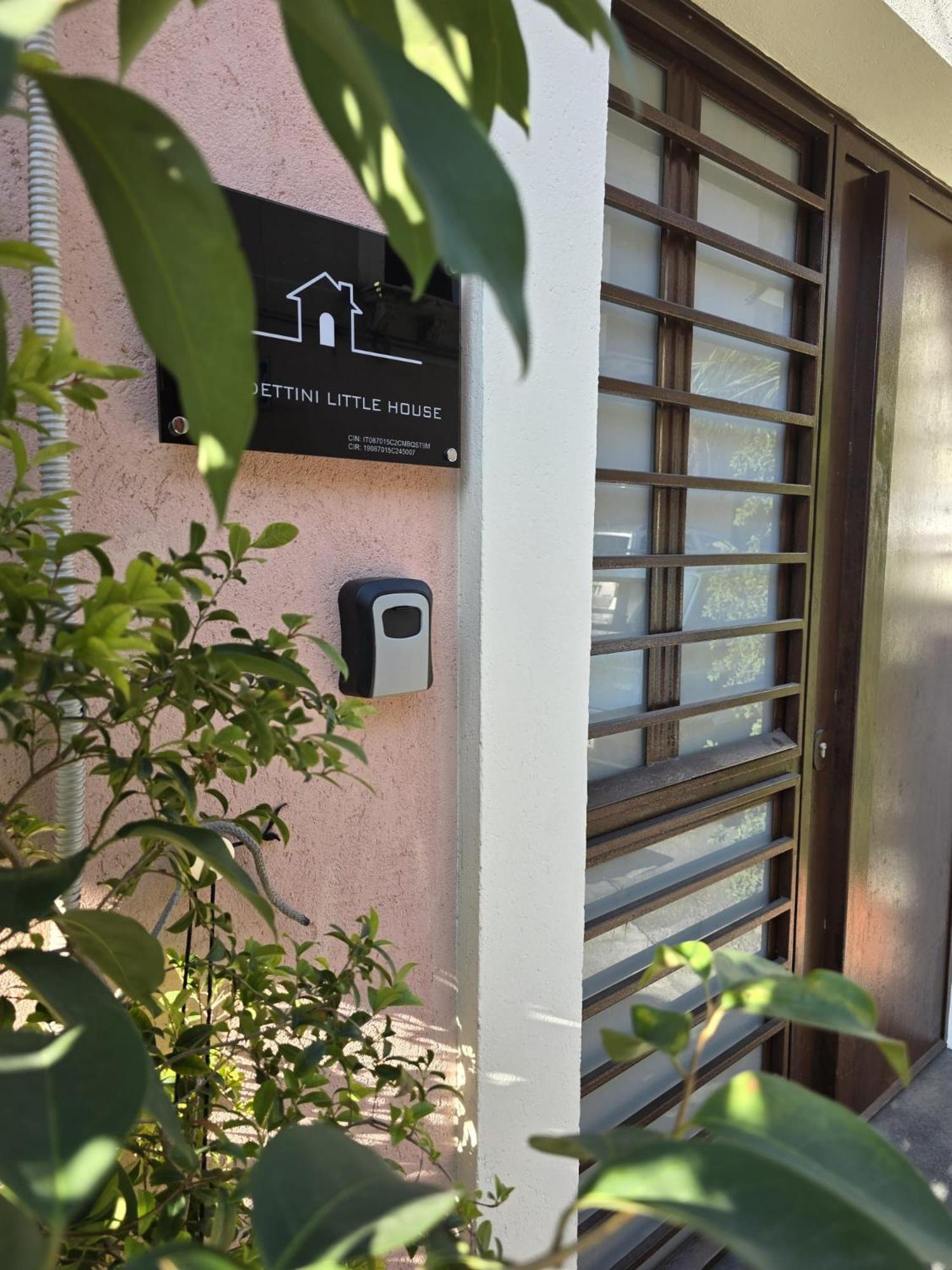 卡塔尼亚Benedettini Little House别墅 外观 照片
